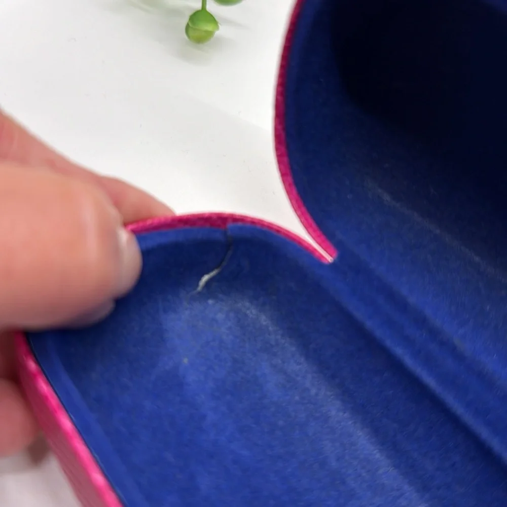 Lily Pulitzer pink clam shell eyeglass case